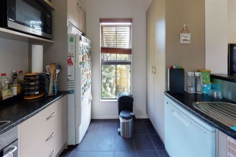 Photo of property in 898a East Coast Road, Northcross, Auckland, 0630