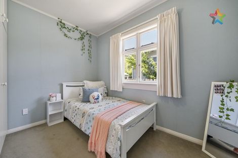 Photo of property in 10a Heath Grove, Waiwhetu, Lower Hutt, 5010