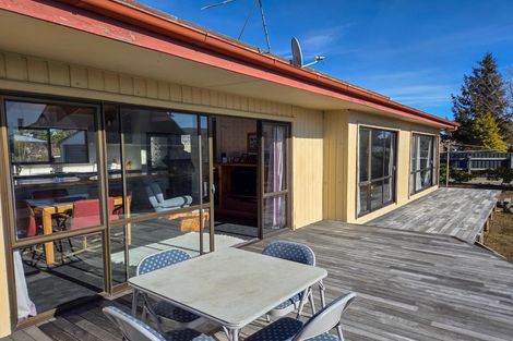 Photo of property in 55 Murray Place, Lake Tekapo, 7999
