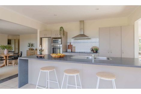 Photo of property in 2 Palm Drive, Kerikeri, 0294