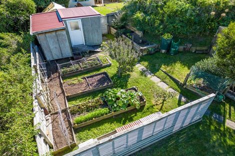 Photo of property in 50 Moana Street, Otaki Beach, Otaki, 5512