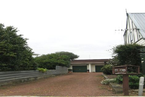 Photo of property in 8 Bruce Place, Highbury, Palmerston North, 4412