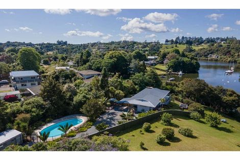 Photo of property in 31 Kemp Road, Kerikeri, 0230
