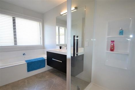 Photo of property in 374 Pomona Road, Tasman, Upper Moutere, 7173