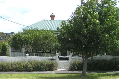 Photo of property in 6 Waimana Avenue, Northcote Point, Auckland, 0627