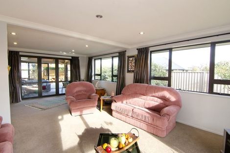 Photo of property in 15 Larch Crescent, Alexandra, 9320