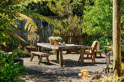 Photo of property in 57 Octavius Road, Peka Peka, Waikanae, 5391