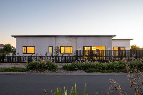 Photo of property in 41 Ogilvie Avenue, Chartwell, 3210
