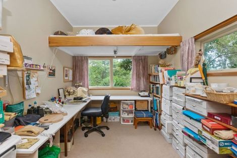 Photo of property in 33 Janice Place, Mount Pleasant, Christchurch, 8081