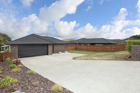 Photo of property in 19 Macdonald Heights, Feilding, 4702