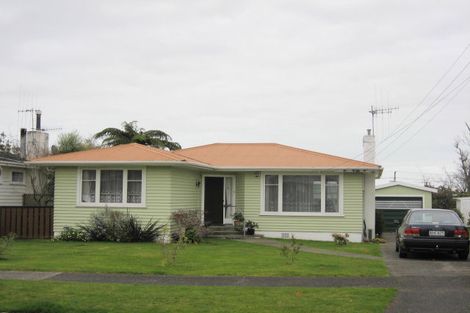 Photo of property in 13 Tawa Street, Levin, 5510