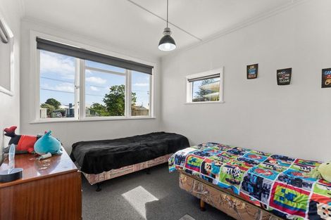 Photo of property in 128 Cornfoot Street, Castlecliff, Whanganui, 4501