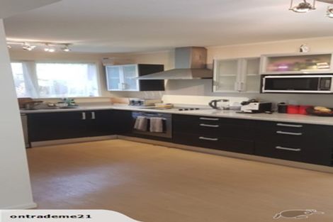 Photo of property in 36 Jocelyn Crescent, Pinehaven, Upper Hutt, 5019