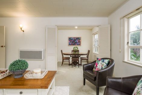 Photo of property in 12a Heta Road, Inner Kaiti, Gisborne, 4010