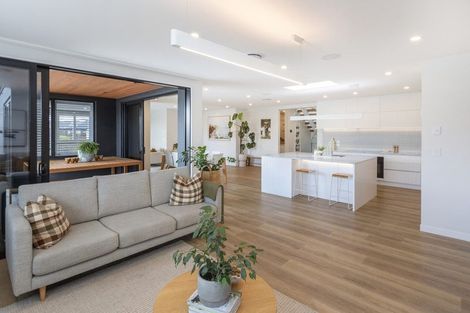 Photo of property in 40 Grayshott Avenue, Casebrook, Christchurch, 8051