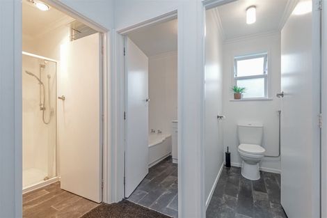 Photo of property in 27 Karamea Crescent, Kelvin Grove, Palmerston North, 4414