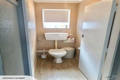 Photo of property in 2/71 Gemstone Drive, Birchville, Upper Hutt, 5018