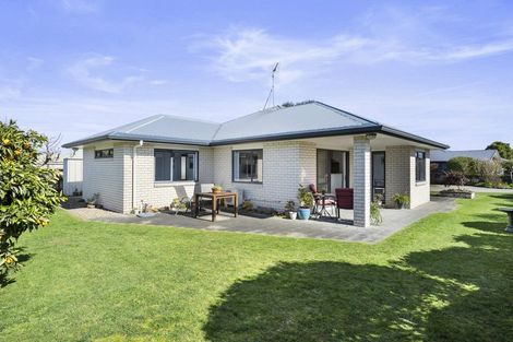 Photo of property in 8d Burr Street, Cambridge, 3434