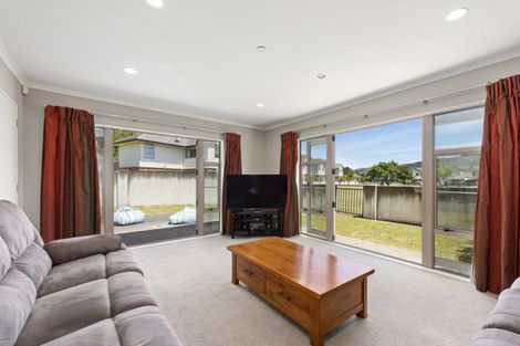 Photo of property in 64 Evergreen Crescent, Trentham, Upper Hutt, 5018