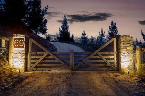 Photo of property in 69 Letts Gully Road, Letts Gully, Alexandra, 9393