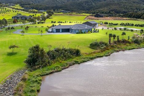 Photo of property in 32 Robert Hastie Drive, Mangawhai, 0573