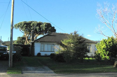 Photo of property in 70 Totara Street, Wainuiomata, Lower Hutt, 5014
