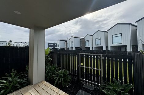 Photo of property in 65 Huri Street, Mangere Bridge, Auckland, 2022