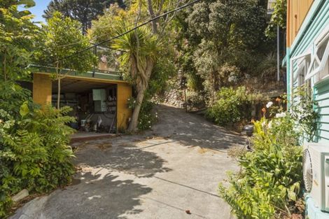 Photo of property in 21 Nikau Road, Point Howard, Lower Hutt, 5013