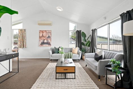 Photo of property in 4 Elmwood Crescent, Pukete, Hamilton, 3200