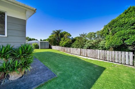 Photo of property in 2/54 Riversdale Drive, Merrilands, New Plymouth, 4312