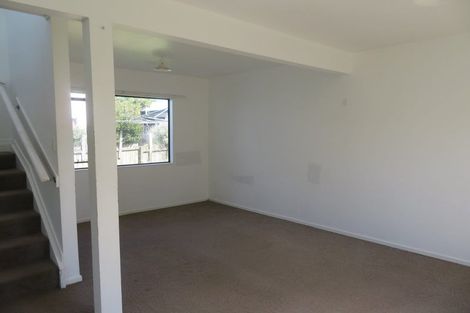 Photo of property in 26 Barneys Farm Road, Clendon Park, Auckland, 2103