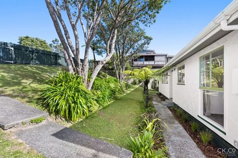 Photo of property in 3 Eastview Grove, Normandale, Lower Hutt, 5010