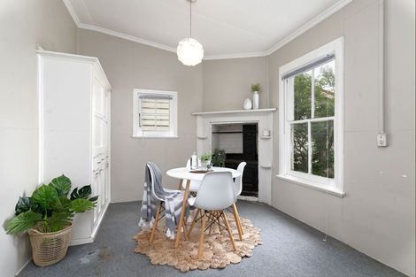 Photo of property in 39 Albert Street, Masterton, 5810