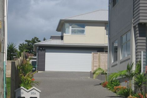 Photo of property in 20a Quebec Road, Milford, Auckland, 0620