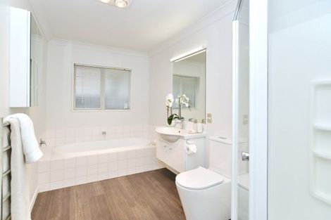 Photo of property in 47 Beckford Road, Saint Martins, Christchurch, 8022