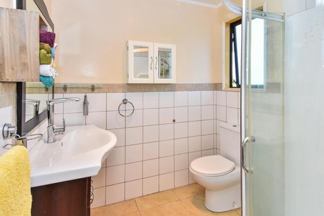 Photo of property in 83 St Annes Crescent, Wattle Downs, Auckland, 2103