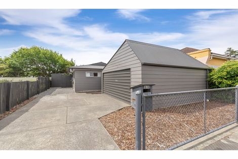 Photo of property in 11 Hutcheson Street, Sydenham, Christchurch, 8023