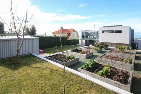 Photo of property in 22 Wharfe Street, South Hill, Oamaru, 9400