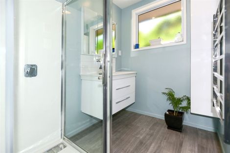 Photo of property in 1/29 Laing Crescent, Heathcote Valley, Christchurch, 8022