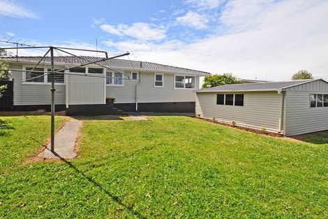 Photo of property in 16 Winsford Street, Manurewa, Auckland, 2102