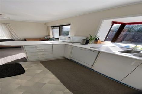 Photo of property in 2/65 Pohutukawa Street, Woburn, Lower Hutt, 5011