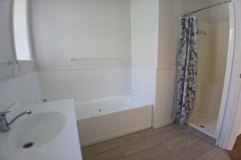 Photo of property in 145a Onslow Road, Khandallah, Wellington, 6035