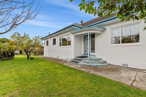 Photo of property in 55 Queen Street, Te Puke, 3119