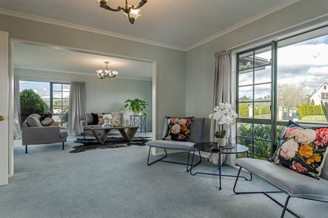 Photo of property in 40 Royal Oak Drive, Kelvin Grove, Palmerston North, 4414
