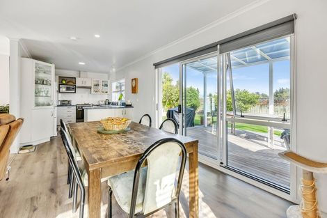 Photo of property in 12 Stonebridge Park Drive, Holdens Bay, Rotorua, 3010