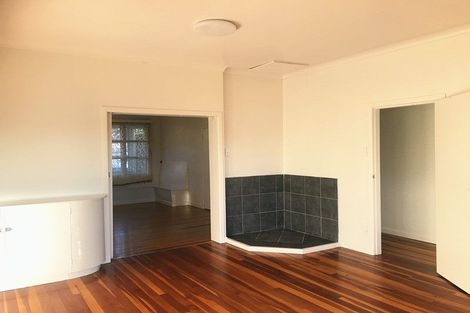 Photo of property in 12-14 Clevedon Road, Papakura, 2110