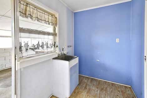 Photo of property in 68 Wellington Street, Pukekohe, 2120