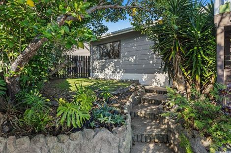 Photo of property in 5 The Glebe, Coastlands, Whakatane, 3120