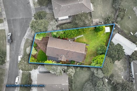 Photo of property in 9 Albemarle Place, Massey, Auckland, 0614