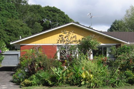 Photo of property in 5/1 Takapu Street, Henderson, Auckland, 0612